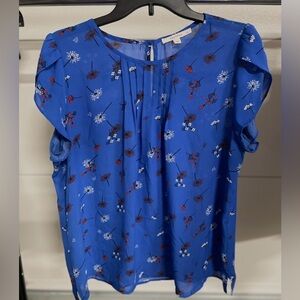 Woman’s Floral Blue Women's Top size xl like new